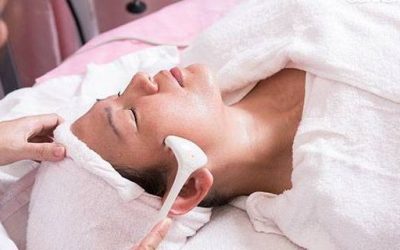 臉部亮妍保濕提拉課程